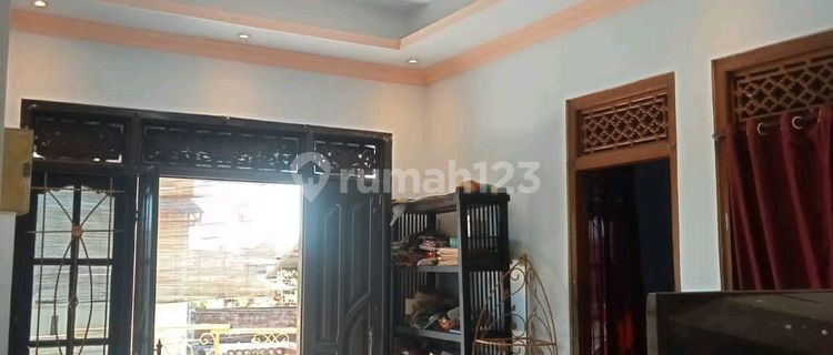 Dijual Rumah Lantai 2 1