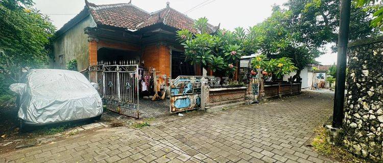 Dijual Rumah Second Penatih 1