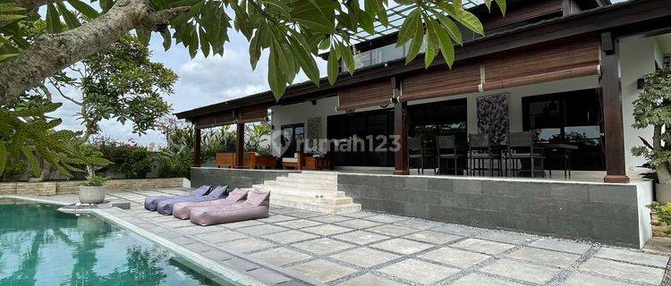 Dijual Villa Pererenan Badung Bali 1