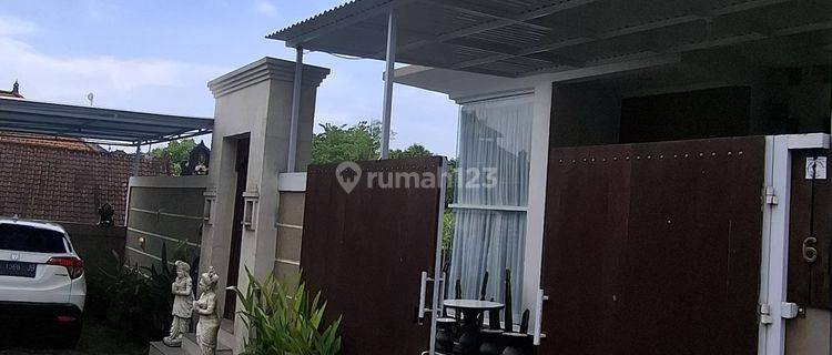 Dijual Rumah Modern Lantai Dua 1