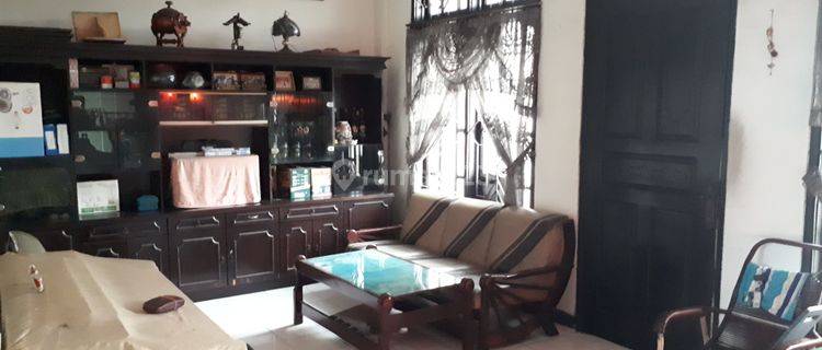 Dijual Ruko 4 Lantai Semi Furnish di Letjen Suprapto, Jakarta Pusat 1