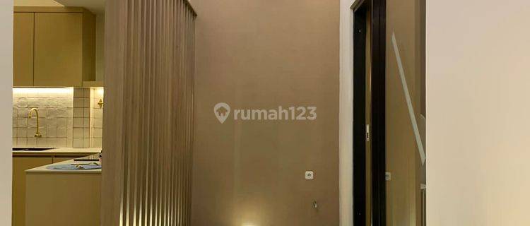 JUAL RUMAH 100% Newly Renovated Casa De Latte Wangsakerta KBP 1