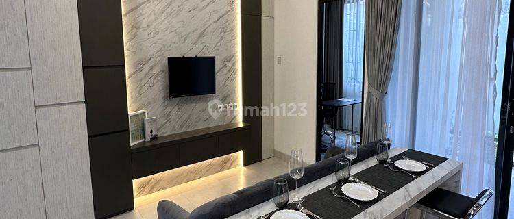 Rumah Dalam Cluster Tengah kota minimalis Modern Sayap Soetta 1