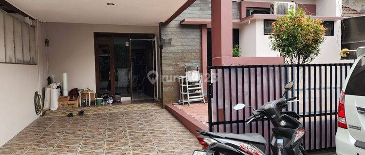 Rumah Bagus 1.5 Lantai Cluster Puri Dago Antapani Semi Furnished 1