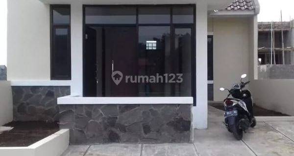 Rumah Minimalis Lokasi Strategis di Green Caraka Antapani Bandung  1