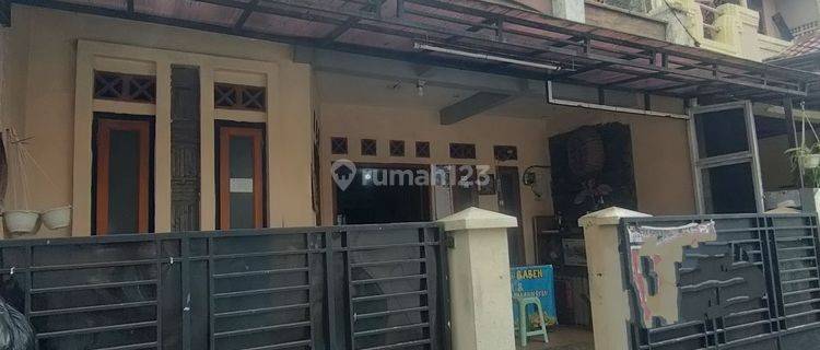 Dijual rumah bisa untuk usaha warung depan sekolah Antapani Bandung  1