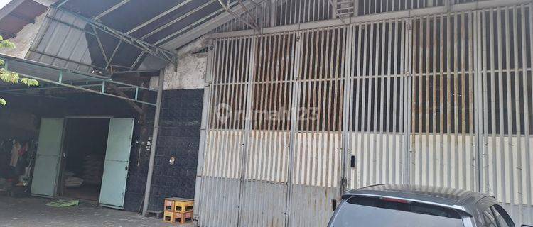 Gudang 1 lantai bisa masuk kontainer ,lokasi Ok di Koja Tanjung Priok 1