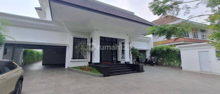 Rumah Baru 2 Lantai Mewah,kolam Renang,lantai Marmer di Menteng 1