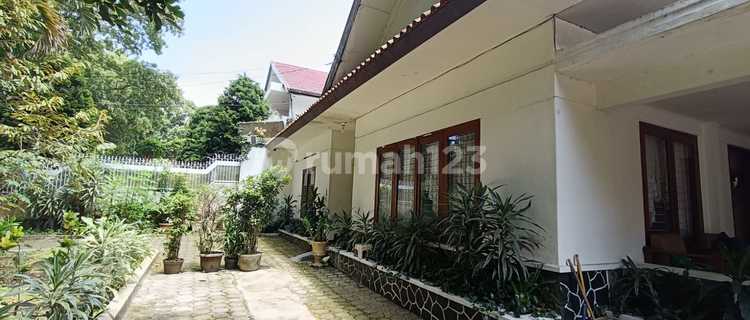 For Rent/Sale Sukajadi Wing House Strategic Location Suitable for Business 1