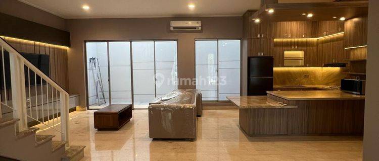 Rumah di Golf Island Ukuran 10 x 15 Fully Furnished 1