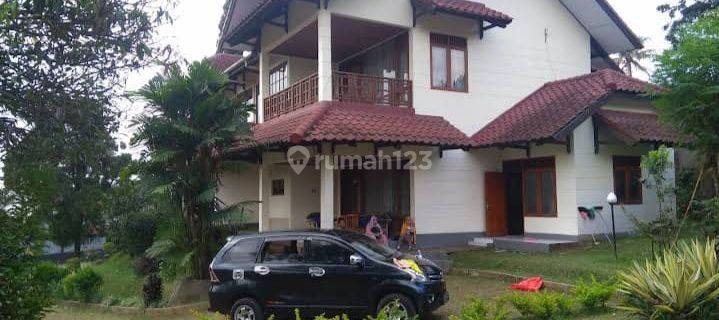 Villa Luas Asri Sejuk Nyaman Fasilitas Lengkap Full Furnished Di Cisarua Puncak Bogor 1