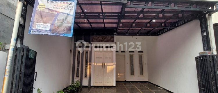 Nice Affordable Strategic House in East Pejaten Near Pasar Minggu Station South Jakarta 1