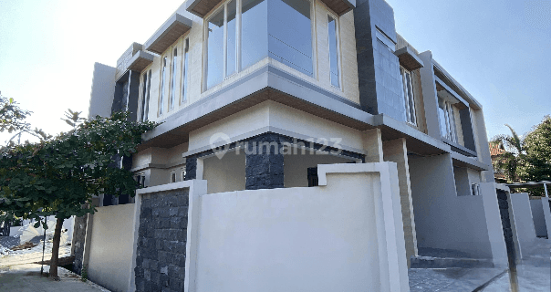 D214. Dijual Rumah Baru Modern Minimalis Rungkut Harapan 1