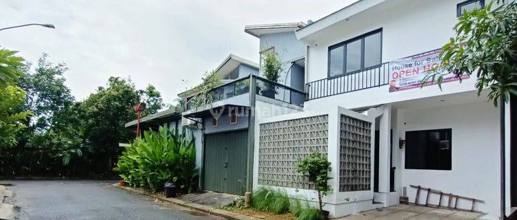 Rumah cantik di Permata bintaro siap huni  1