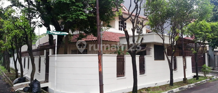 Rumah di Kartika Alam Pondok Indah, Hoek Dan Murah 1