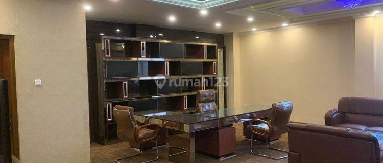 Disewakan Office Space Lantai 4 Jakarta Selatan  1