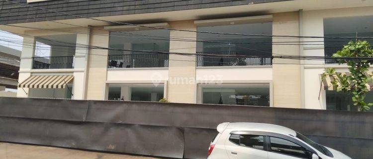 Gedung Hoek Lokasi Bagus Kalimalang Jakarta Timur 1