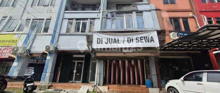 Exclusive Shop House for Rent, Radin Inten 4, Buaran, East Jakarta 1