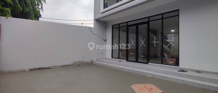 Disewa 2ruko Gandeng 2lantai Brand New Lokasi Pinggur Jalan 1