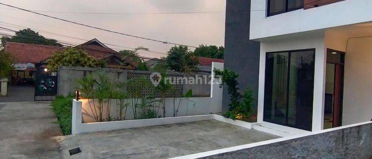 Rumah dekat unpam pamulang 1