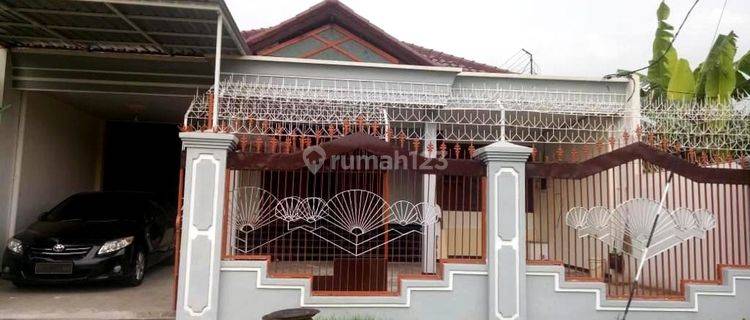 rumah bagus dan mewah di mojokerto  1