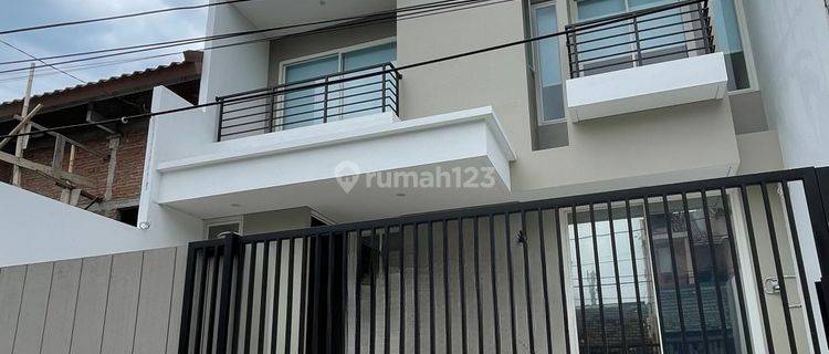 Rumah Baru Dekat Bandara, Semarang Barat 1