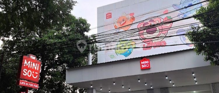 Strategically Located Shop House on Jl. Jenderal Sudirman Pati Kidul, Pati, Central Java 1
