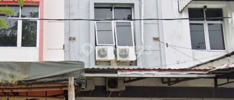 2-Story Shop House on a Strategic Roadside in East Semarang 1