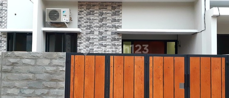 Rumah Bagus SHM Bambu Apus Jakarta Timur Akses Hanya Motor 1