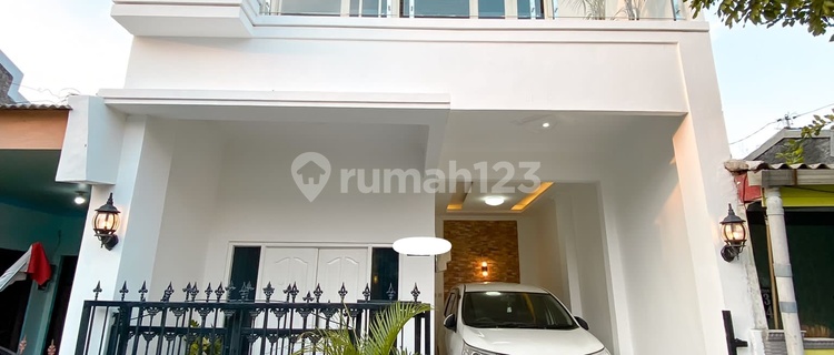 Plamongan Indah Furnished House for Rent, Cheap with Luxury Facilities 1