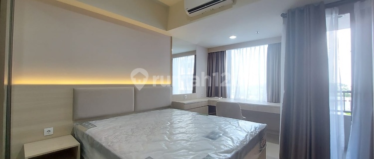 Orange County Apartment 1Br Premium 41 Sqm Nice and Comfortable Newport Tower 1