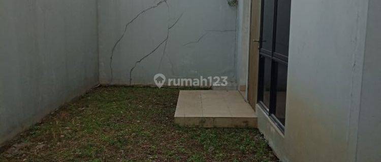 Disewakan Rumah di Taman Simruk Simmer Bliss Bagus Dan Nyaman di Lippo Cikarang  1