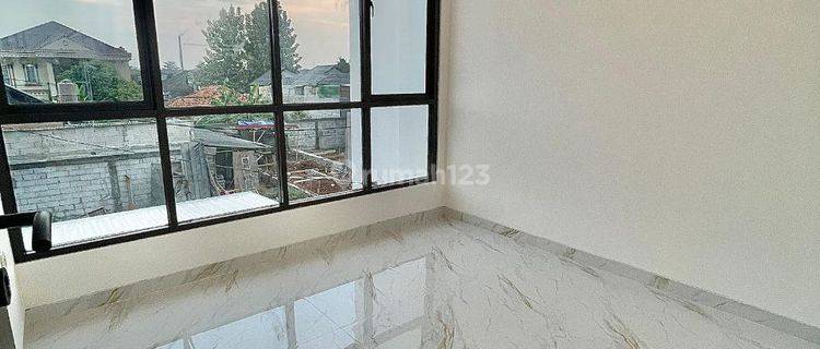 UNIT TERBATAS RUMAH MINIMALIS MODERN STRATEGIS JATIMULYA BEKASI 1