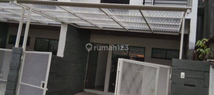 Dijual Rumah Miniamalis 2 Lantai Semifurnish Area Sayap Pasteur 1