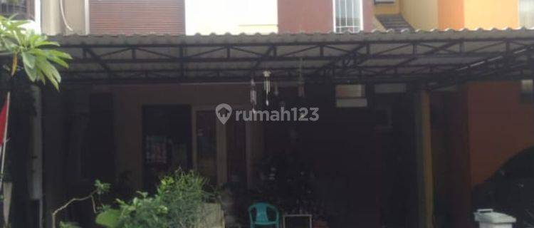 Rumah bagus rapih dan standar area Catalonia BSD 1