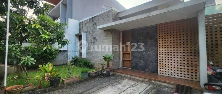 Rumah Pinggir Jalan Utama Bisa Utk Usaha Atau Kosan Kencana Loka 1