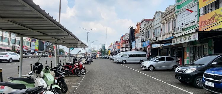 Shop House Facing Main Road in Golden Viena BSD Near Toll Road 1