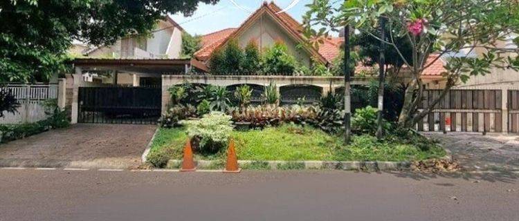 Rumah Menteng ~ Lt/Lb 685/800 ~ Hot Sale ! Best Price ! 1