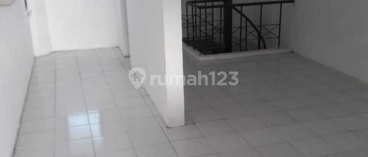 Ruko di Jl Balap Sepeda Rawamangun, Jakarta Timur, 4 Lantai 1
