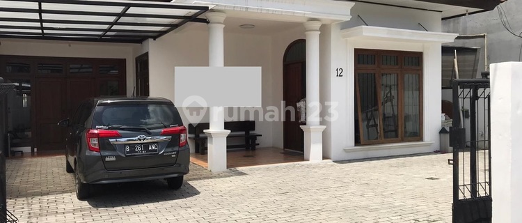 Rumah 325m2, 50 Meter Dari Gatot Subroto 1