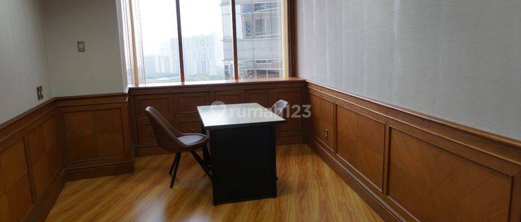 Office Menara Sudirman Semi Furnished Mewah 1