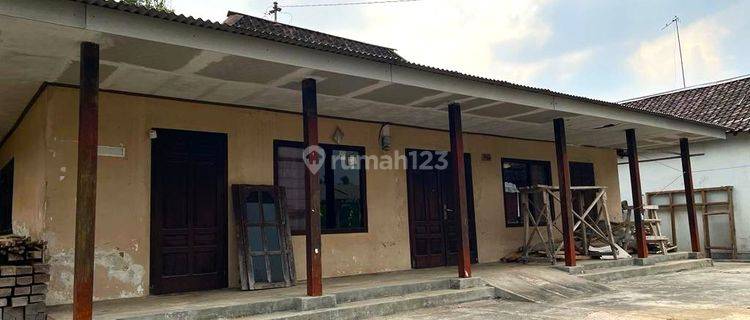 Rumah Villa Siap Huni Kemuning Karanganyar  1