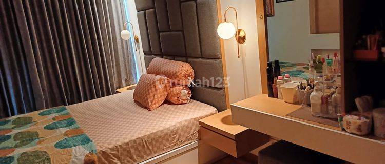 Di Jual jauh dibawah  NJOP Apartemen Gardenia Boulevard 2 BR 2KM,  70m2, SHM FF Lux, Bisa Pilih 1