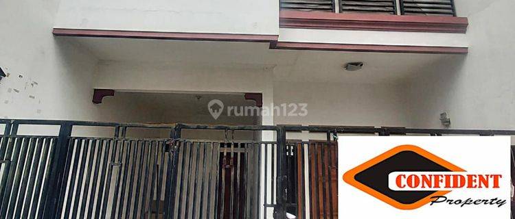 Dijual Disewa Rumah 2.5 Lantai  Komplek Sarijadi Geger Kalong Bandung 1