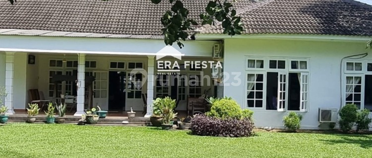 Di Jual Cepat Rumah Besar dan Mewah di Jl. Paso Jagakarsa Jakarta Selatan 1