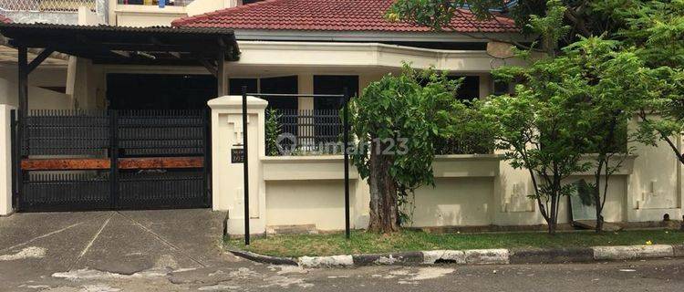 Dijual Rumah Taman Kebon Jeruk Uk 12x25m2 4br Ada Gudang At Jakarta Barat 1