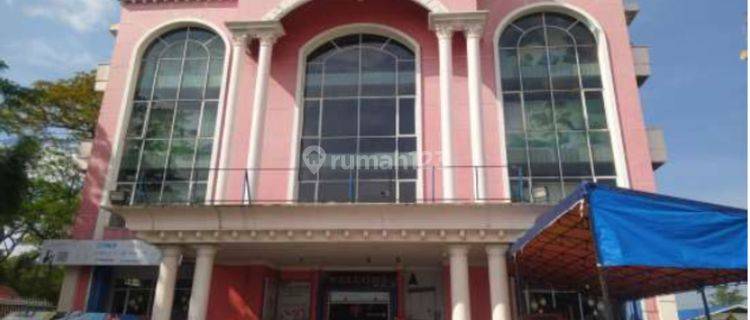 Dijual Harga Termurah Showroom + Gudang + Kantor Jl. Gatsu, Medan 1