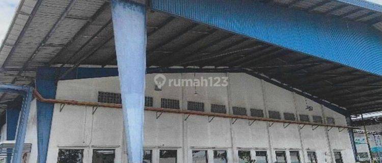 Gudang di Jalan Raya Ngadilangkung, Kepanjen, Malang 1