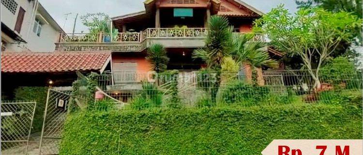 Dijual Rumah 3 Lantai di Jl. Tidore Salatiga, Argomulyo 1