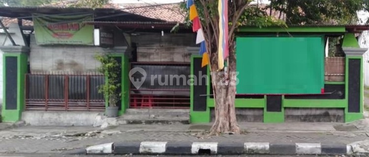 Dijual Rumah Hitung Tanah Jl. Lampersari Raya  1